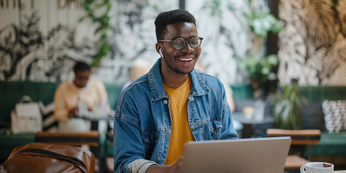 Apple AirPods Giveaway
